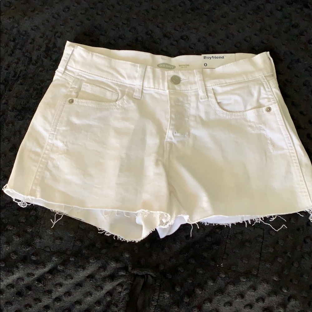 Old Navy boyfriend mid-rise short 🌸